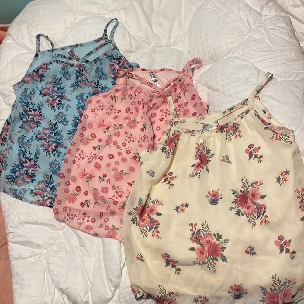 Set of 3 Knit Works tanks size 10/12 medium